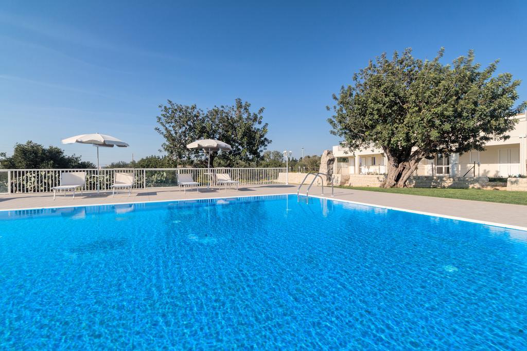 Il Giardino Dei Frangipani Apartment Санта Кроче Камерина Екстериор снимка