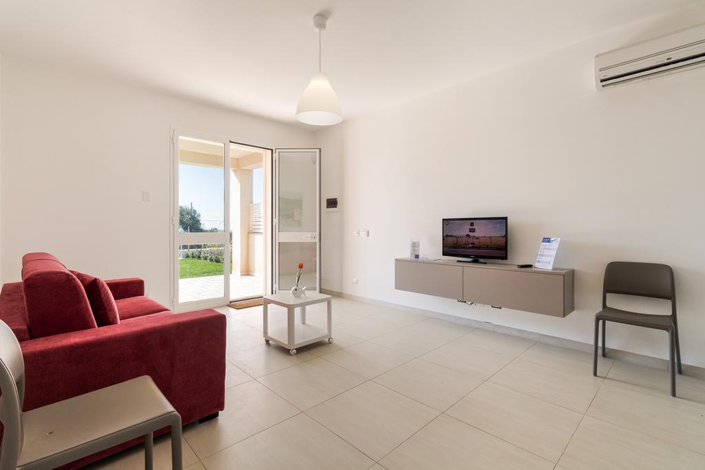 Il Giardino Dei Frangipani Apartment Санта Кроче Камерина Екстериор снимка
