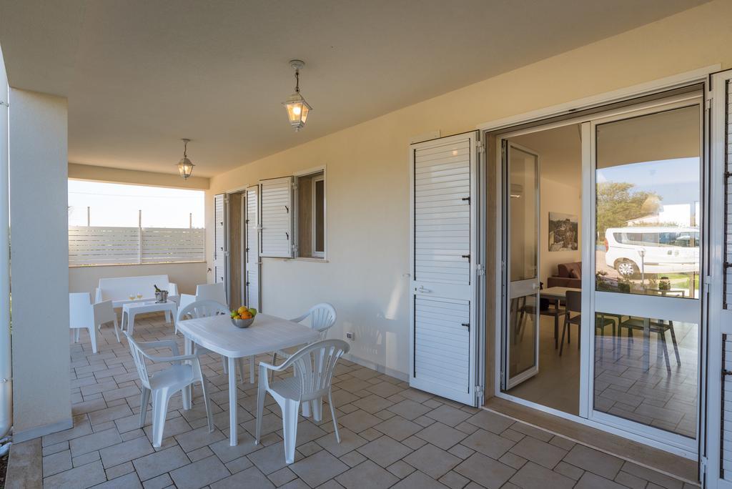 Il Giardino Dei Frangipani Apartment Санта Кроче Камерина Екстериор снимка