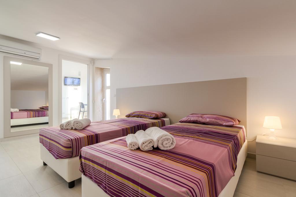 Il Giardino Dei Frangipani Apartment Санта Кроче Камерина Екстериор снимка