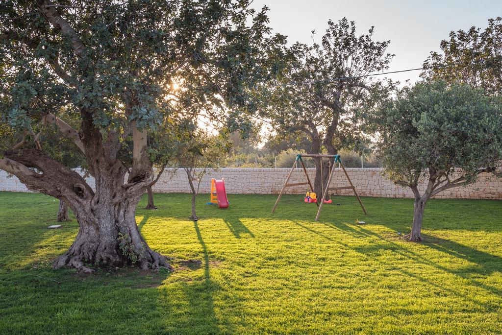 Il Giardino Dei Frangipani Apartment Санта Кроче Камерина Екстериор снимка
